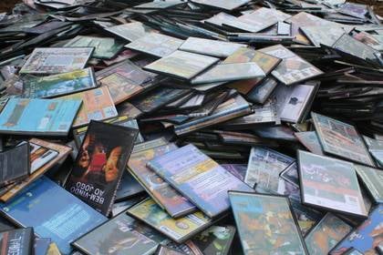 Operação de combate ao contrabando apreende mais de 5 mil CDs e DVDs