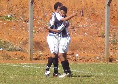 Gansinho garante classificação em Divinópolis