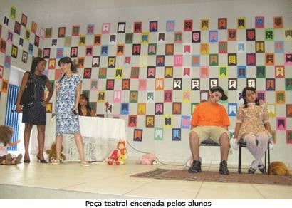 Escola Maria de Magalhães realiza várias expressões culturais na Mostrartes