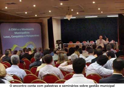 Araxá sedia Encontro de Novos Gestores