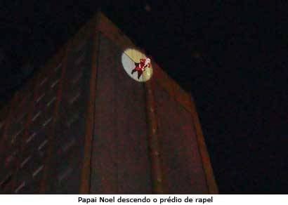 Chegada do Papai Noel abre comemorações natalinas em Araxá