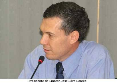 Presidente da Emater-MG recebe Medalha Calmon Barreto