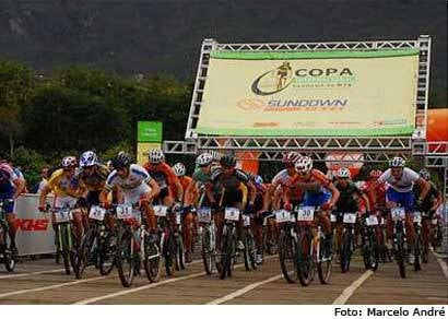 Araxá sedia mais uma etapa da Copa Internacional de MTB
