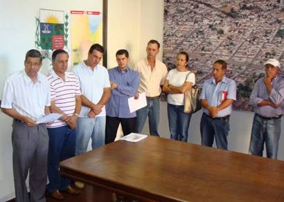 Representantes de associações rurais se reúnem com o prefeito