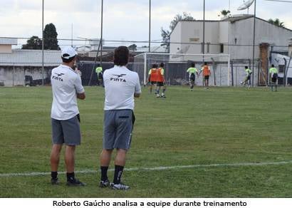 Araxá tem o Itaúna pela frente no Módulo II
