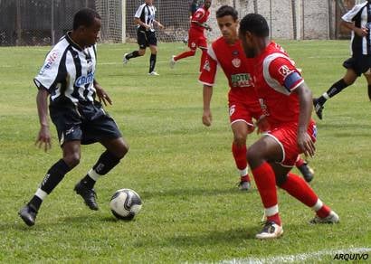 Araxá fica no empate sem gols contra o Valério