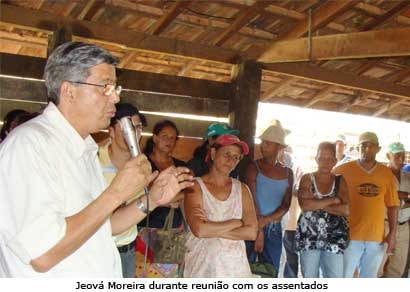Jeová Moreira apresenta projetos para assentados do Morro Alto