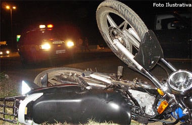 Agente penitenciário morre em acidente de moto na BR-262