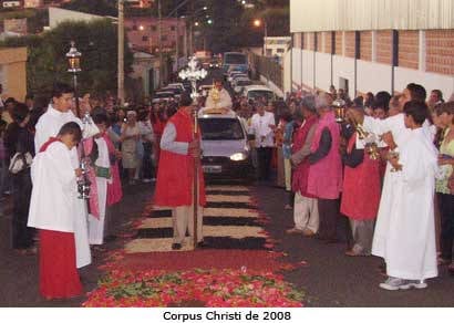 Feriado de Corpus Christi em Araxá estimula o turismo religioso