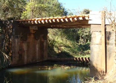 Ponte do Ribeirão Capivarinha já está liberada para o tráfego