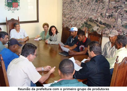 Doze produtores inauguram atividades do Cinturão Verde