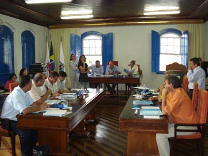Projeto que acresce número de coordenadoras no Multiuso passa apertado