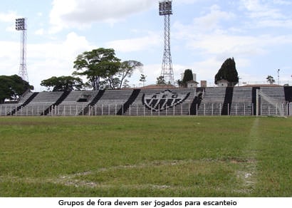 Pão de Açúcar e Carrefour se interessam por área do estádio