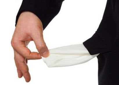 Dívidas de até R$ 100 correspondem a mais da metade da inadimplência