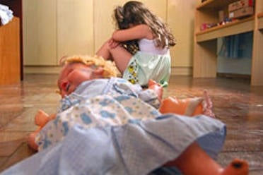 Cresce denúncia de crimes contra crianças e adolescentes