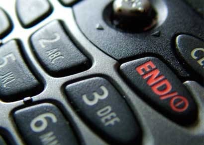 Governo federal pretende lançar o programa Bolsa Celular