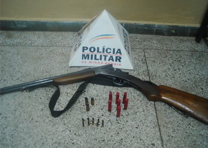 Polícia de Meio Ambiente apreende arma e munições na região das Palmeiras