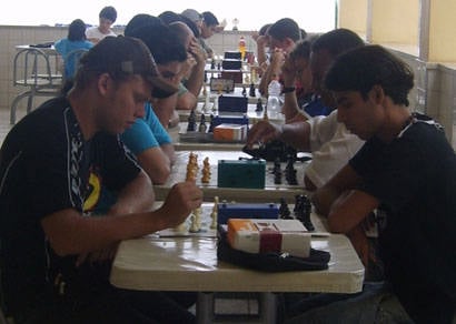 Araxá classifica mais 12 enxadristas para semifinal do Regional