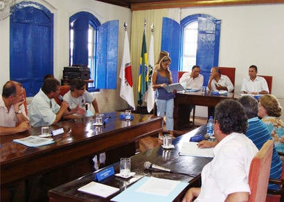 Vereadores aprovam premiação para as escolas de samba