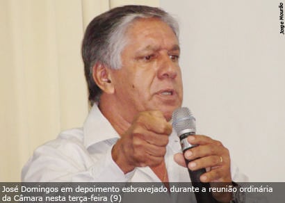 José Domingos critica vereadores que não têm posição definida