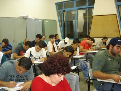 Vestibular 2011 do Uniaraxá acontece no domingo