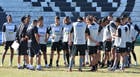 Araxá enfrenta o Aracruz neste domingo no Fausto Alvim