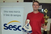 Alexandre Cobos é campeão araxaense absoluto de Xadrez Pensado