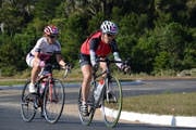 Araxaense é líder isolada da Copa Uberlândia Futel de Ciclismo