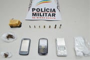 Autor preso com crack e munições de diversos calibres