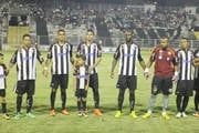 Empate sem gols decepciona torcida no Fausto Alvim