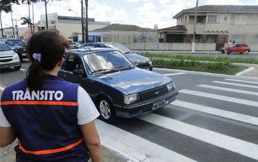 Asttran promove operação de conscientização nas escolas