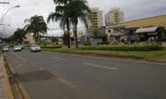 Idosa é atropelada na avenida Imbiara