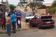Motorista foge da PM e causa dois acidentes