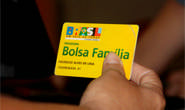 Desenvolvimento Humano orienta comunidade sobre benefícios