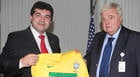 Visita do deputado estadual Bosco ao presidente da CBF, Ricardo Teixeira