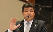 Segov comunica recursos para escolas da base eleitoral de Bosco