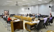 Câmara aprova mais de R$ 400 mil em convênios diversos