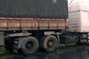 PM registra acidente entre dois caminhões na rodovia que liga Araxá a Perdizes