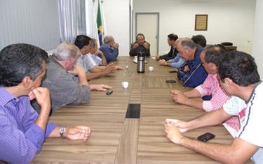 Vereadores se reúnem com representantes da CDL para debater projetos