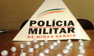 PM apreende 40 pedras de crack e prende três no Bom Jesus
