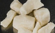 Mulher é presa comercializando crack no Centro