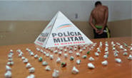 PM prende autor com 126 pedras de crack