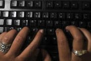 MEC publica edital para 1,5 mil vagas de curso online de francês