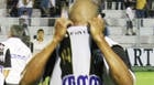 Ganso sofre gol no fim e perde em casa