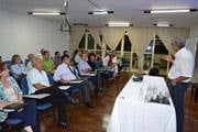 Prefeitura assume compromisso de promover melhorias no Distrito Industrial