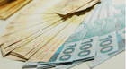 Casal tem R$ 11 mil furtados enquanto estava fora de casa