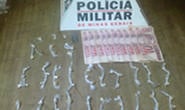 Adolescente é apreendido com 69 pedras de crack