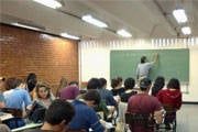 Apenas 54,3% dos jovens concluíram ensino médio até os 19 anos em 2013