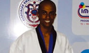 Evandro chega a 300 títulos no taekwondo