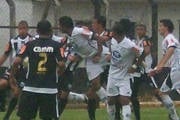 Araxá vence e segue em busca da semifinal